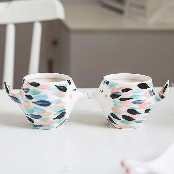 https://www.yalalife.co/cdn/shop/products/kissy-fish-tea-set-345076_600x.jpg?v=1638555305